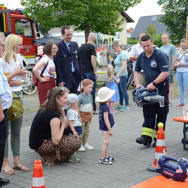 DSC_2532 Blaulichtmeile FF Dietershausen Spreizer