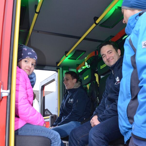 Neues Einsatzfahrzeug StLF 20 in Pilgerzell 15