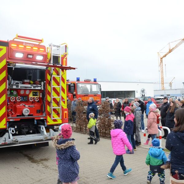 Neues Einsatzfahrzeug StLF 20 in Pilgerzell 8